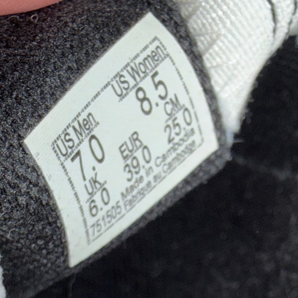 Vans Black Paisley Slip-On Shoes - Picture 5 of 5